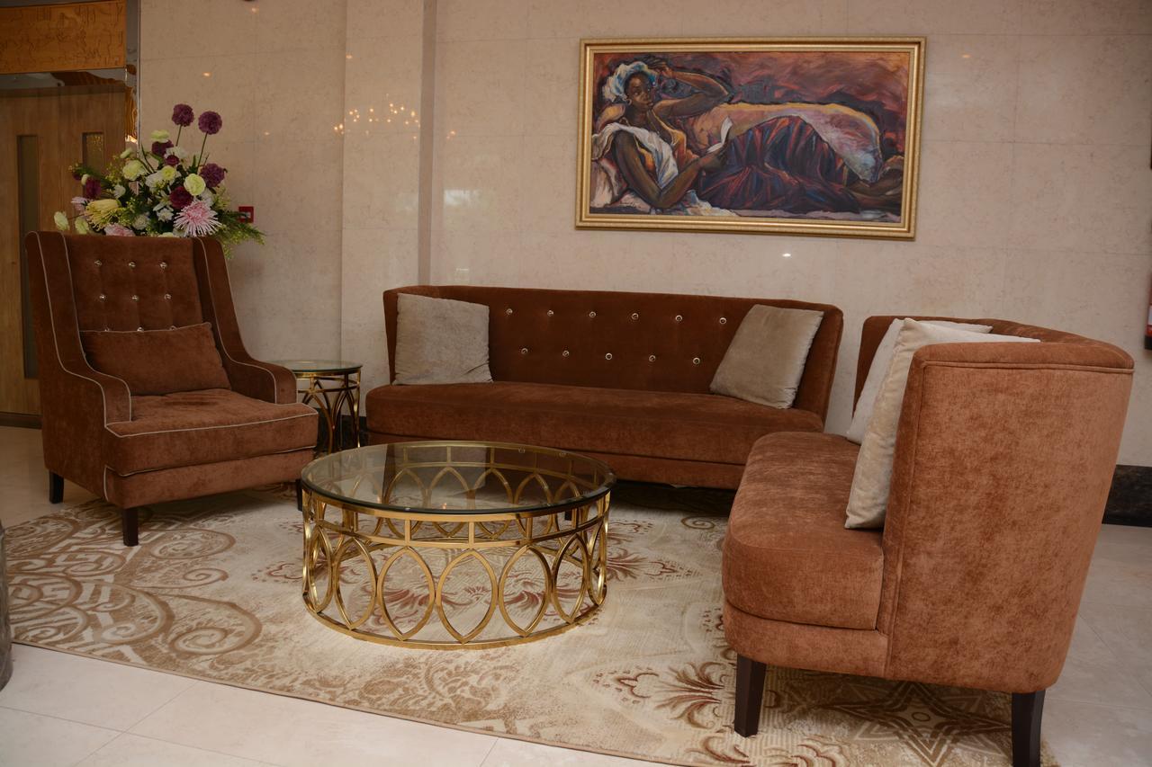 Hotel Amaritsah Brazzaville Buitenkant foto