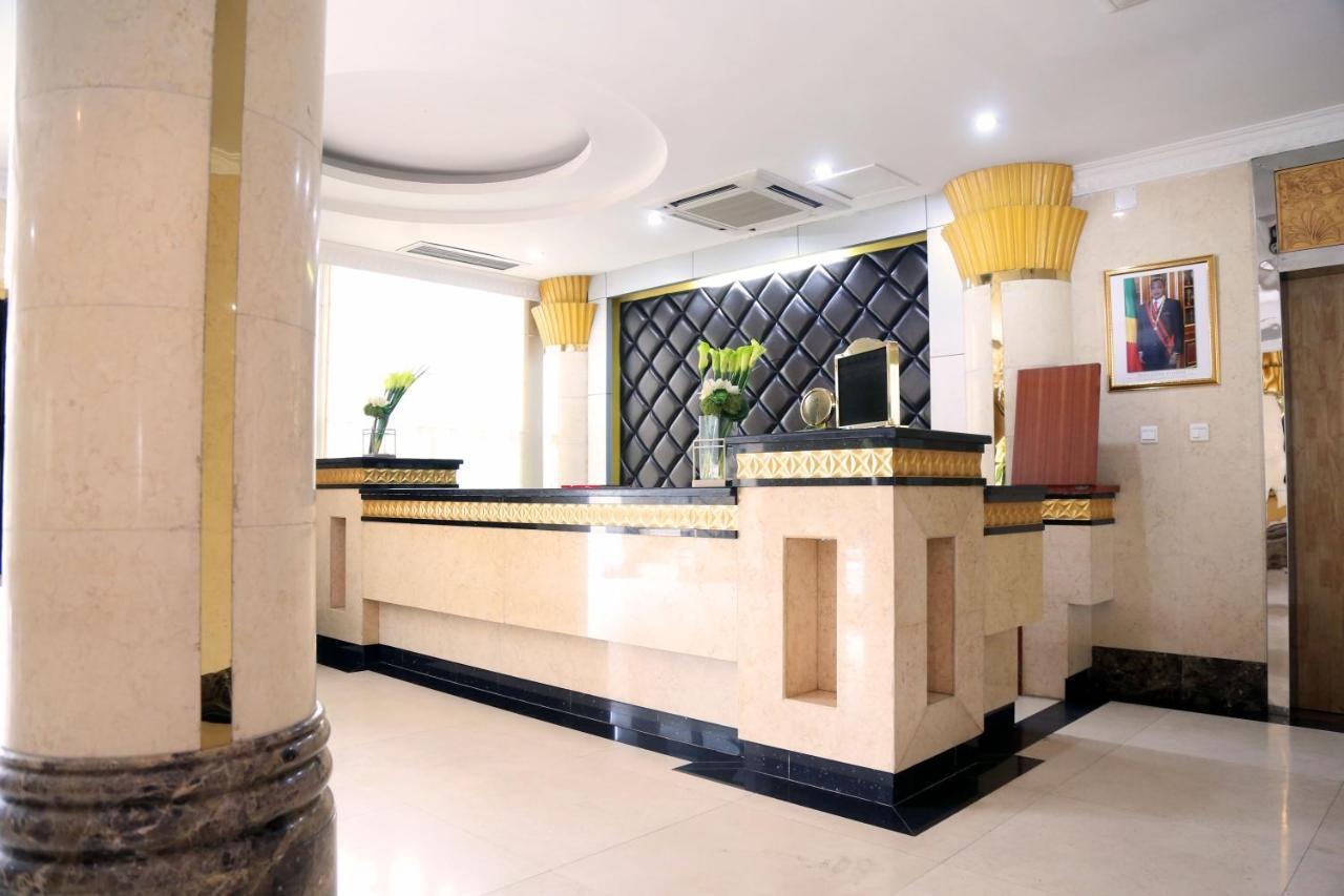Hotel Amaritsah Brazzaville Buitenkant foto